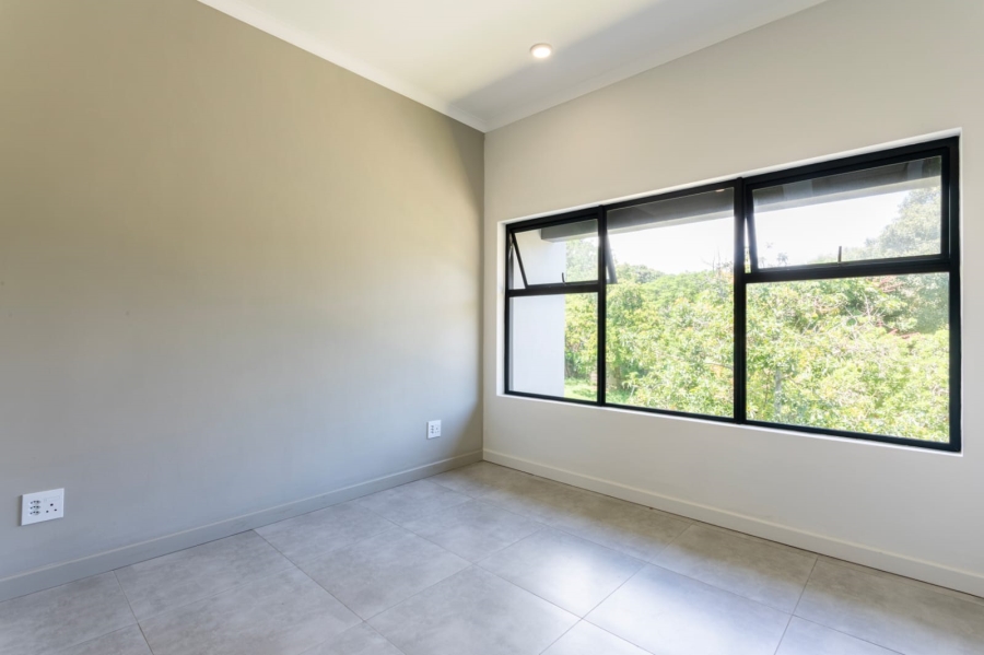 To Let 3 Bedroom Property for Rent in Westbrook KwaZulu-Natal