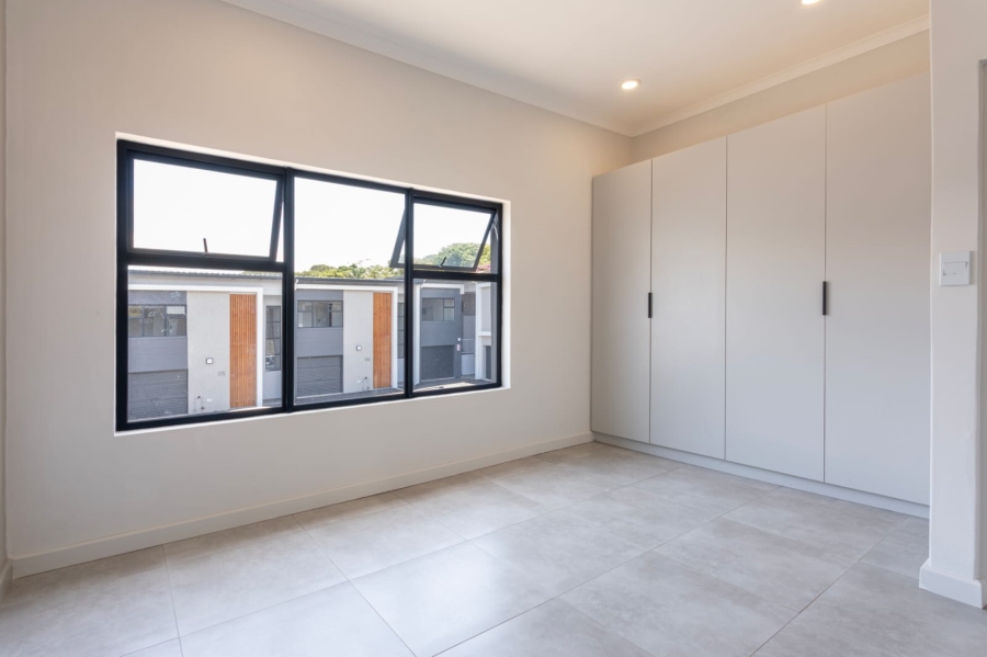 To Let 3 Bedroom Property for Rent in Westbrook KwaZulu-Natal