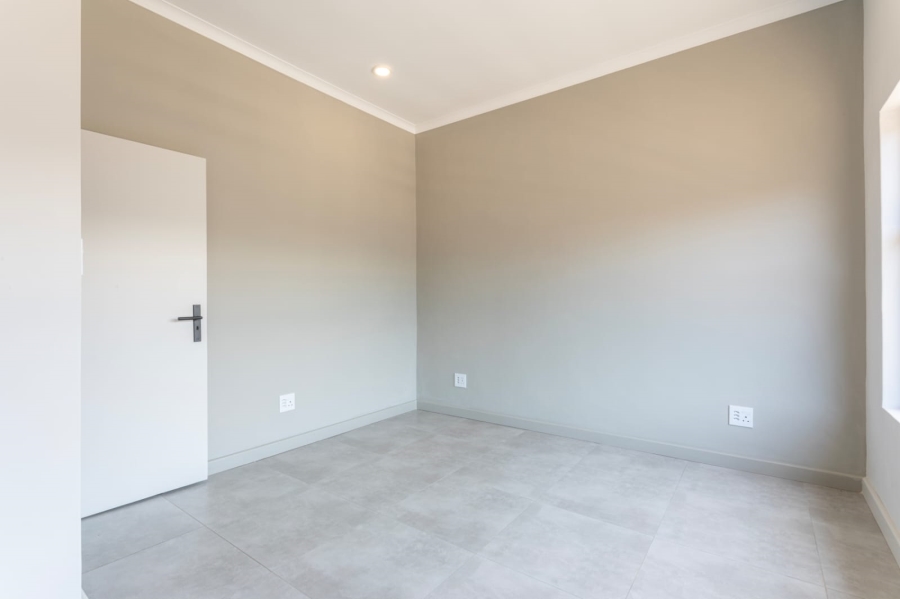 To Let 3 Bedroom Property for Rent in Westbrook KwaZulu-Natal