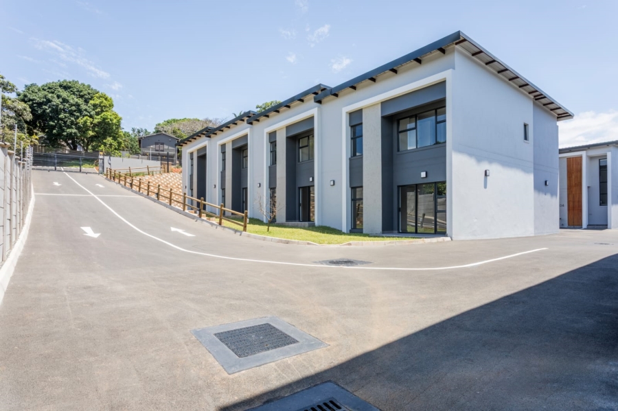 To Let 3 Bedroom Property for Rent in Westbrook KwaZulu-Natal