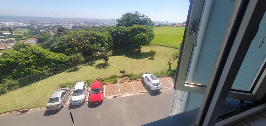 1 Bedroom Property for Sale in Bluff KwaZulu-Natal
