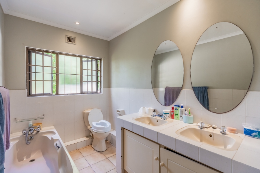 5 Bedroom Property for Sale in Westville Central KwaZulu-Natal