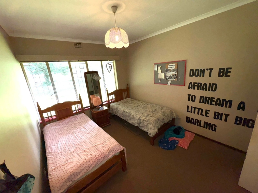 4 Bedroom Property for Sale in Huttenheights KwaZulu-Natal