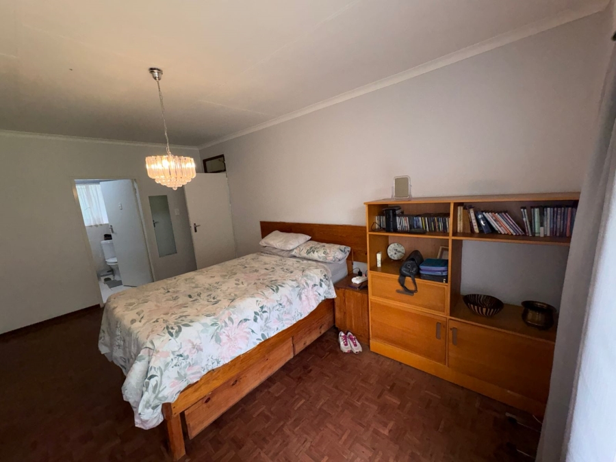 4 Bedroom Property for Sale in Huttenheights KwaZulu-Natal