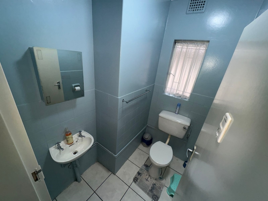 4 Bedroom Property for Sale in Huttenheights KwaZulu-Natal