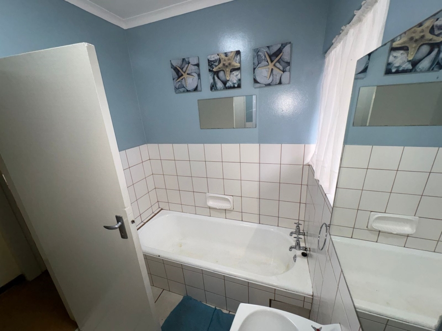 4 Bedroom Property for Sale in Huttenheights KwaZulu-Natal