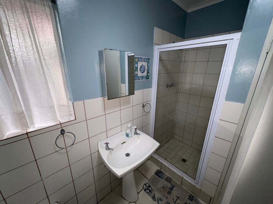 4 Bedroom Property for Sale in Huttenheights KwaZulu-Natal