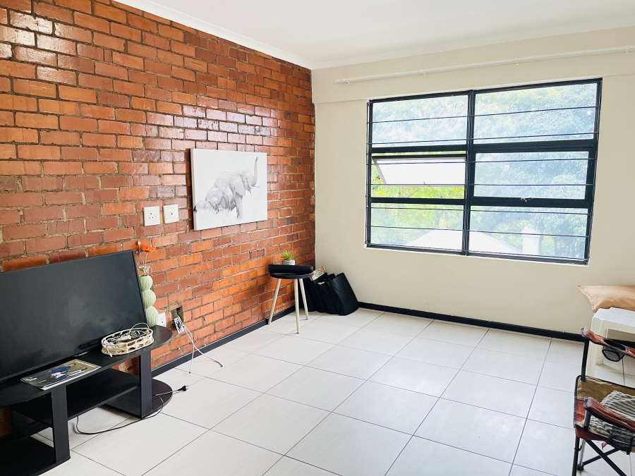 2 Bedroom Property for Sale in Essenwood KwaZulu-Natal