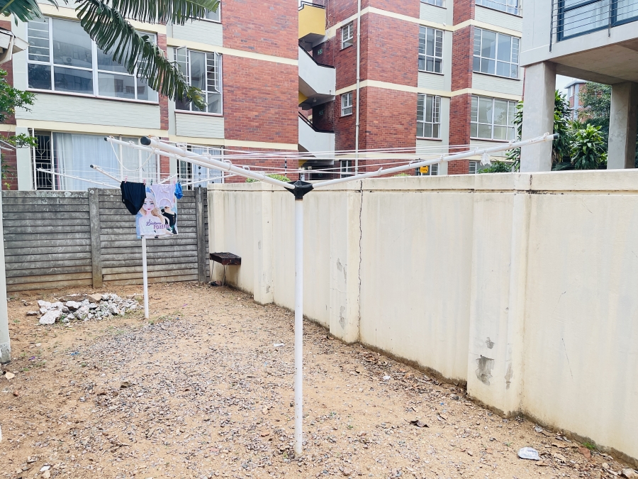 2 Bedroom Property for Sale in Essenwood KwaZulu-Natal