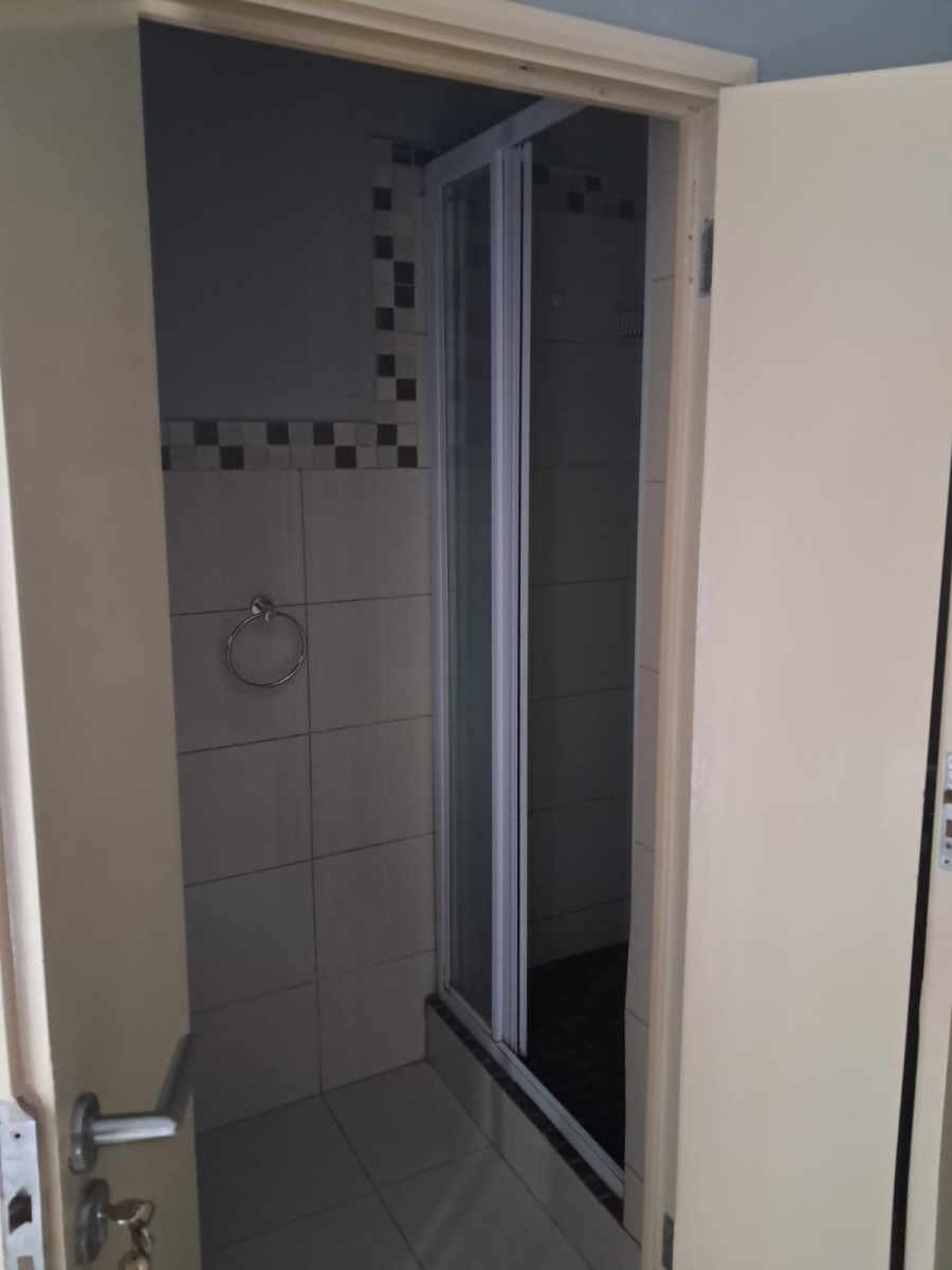 1 Bedroom Property for Sale in Umhlanga Ridge KwaZulu-Natal