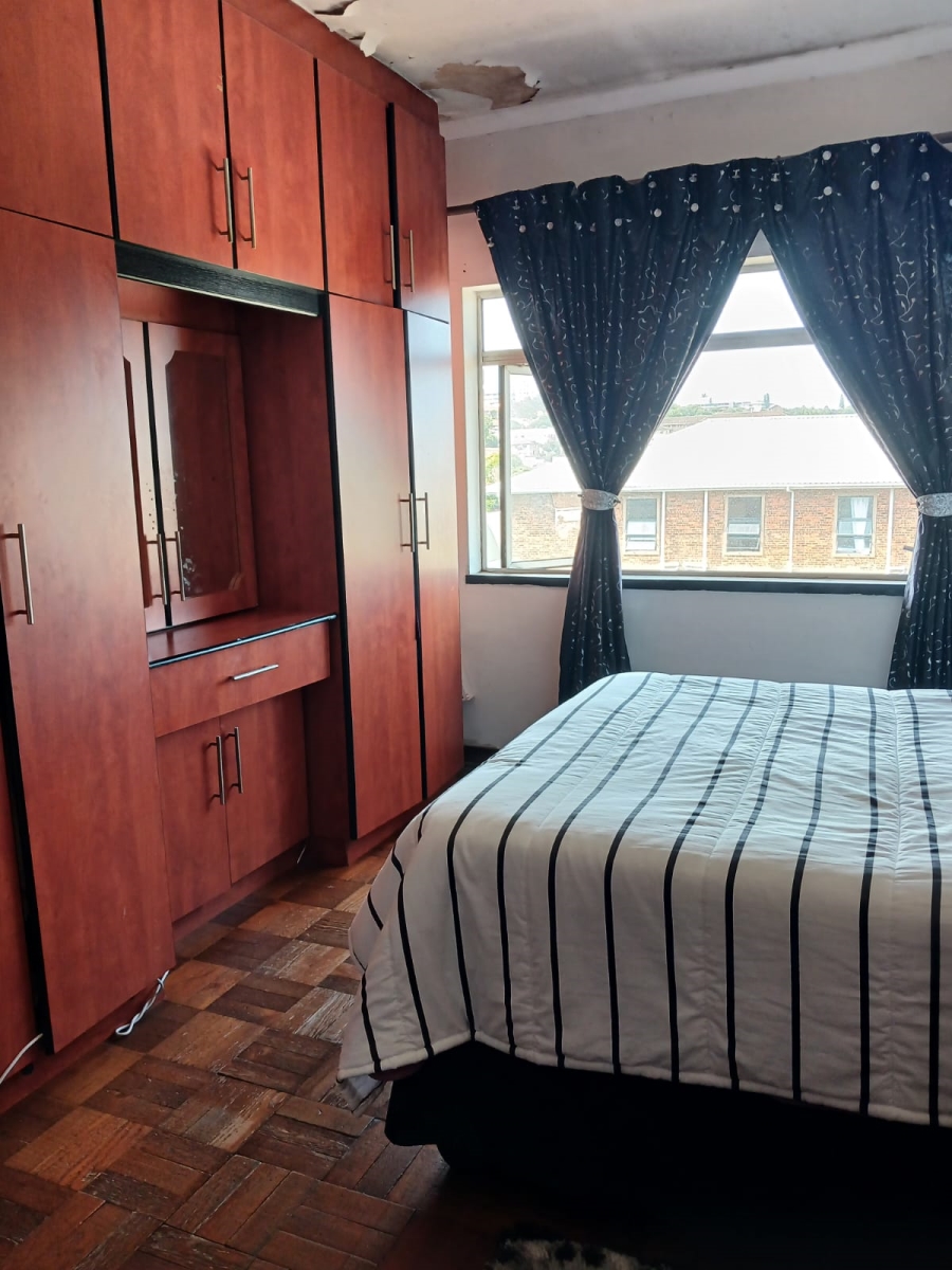 2 Bedroom Property for Sale in Glenwood KwaZulu-Natal