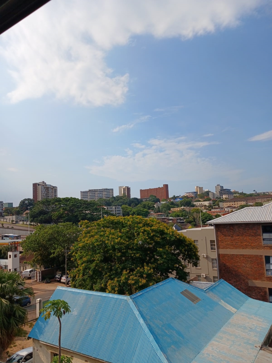 2 Bedroom Property for Sale in Glenwood KwaZulu-Natal