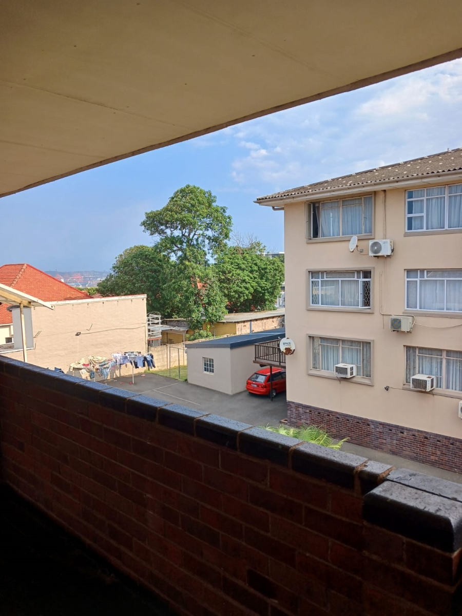 2 Bedroom Property for Sale in Glenwood KwaZulu-Natal