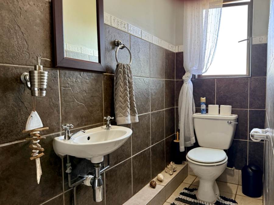 3 Bedroom Property for Sale in Compensation Beach KwaZulu-Natal