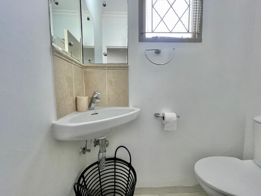 2 Bedroom Property for Sale in Shakas Rock KwaZulu-Natal