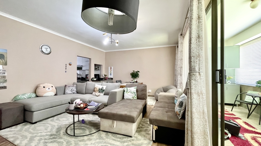 2 Bedroom Property for Sale in Scottsville KwaZulu-Natal