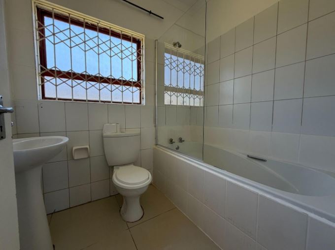 To Let 3 Bedroom Property for Rent in Bisley KwaZulu-Natal