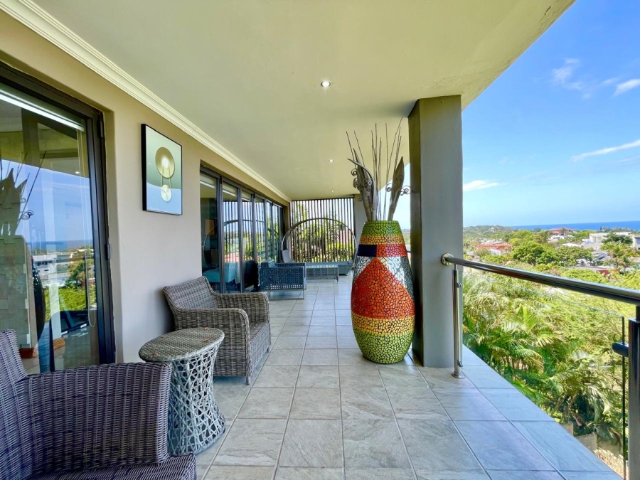 5 Bedroom Property for Sale in Salt Rock KwaZulu-Natal