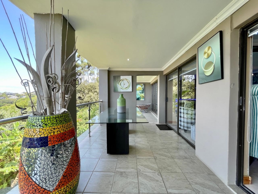 5 Bedroom Property for Sale in Salt Rock KwaZulu-Natal