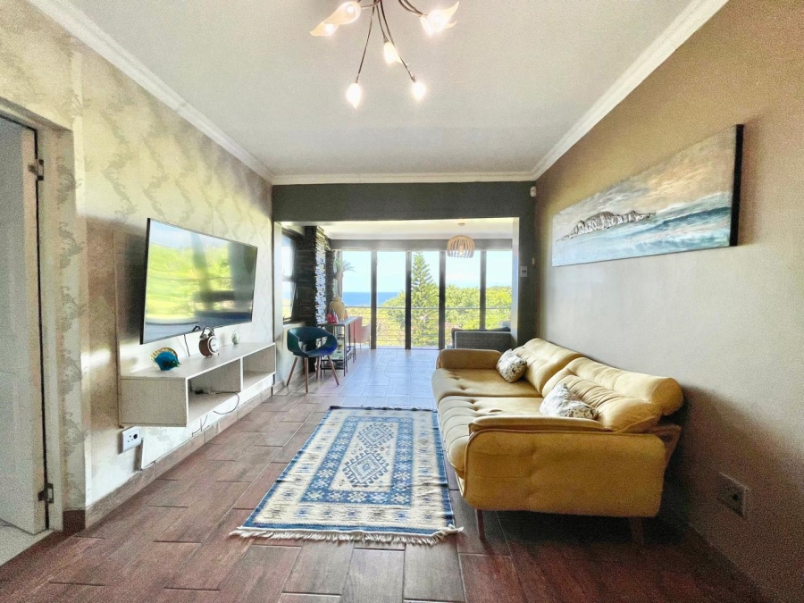5 Bedroom Property for Sale in Salt Rock KwaZulu-Natal