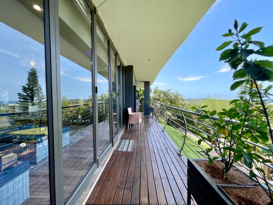 5 Bedroom Property for Sale in Salt Rock KwaZulu-Natal