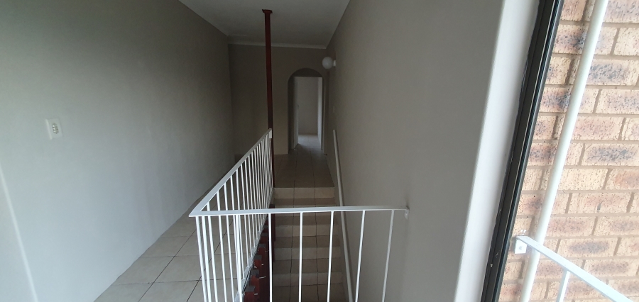 To Let 3 Bedroom Property for Rent in Bluff KwaZulu-Natal