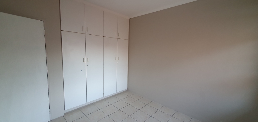To Let 3 Bedroom Property for Rent in Bluff KwaZulu-Natal