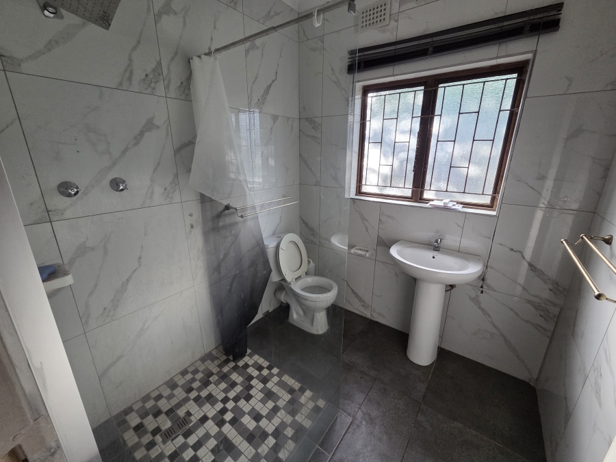 To Let 3 Bedroom Property for Rent in Bluff KwaZulu-Natal