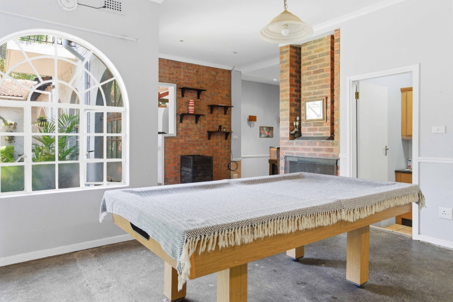 5 Bedroom Property for Sale in Hillcrest Central KwaZulu-Natal