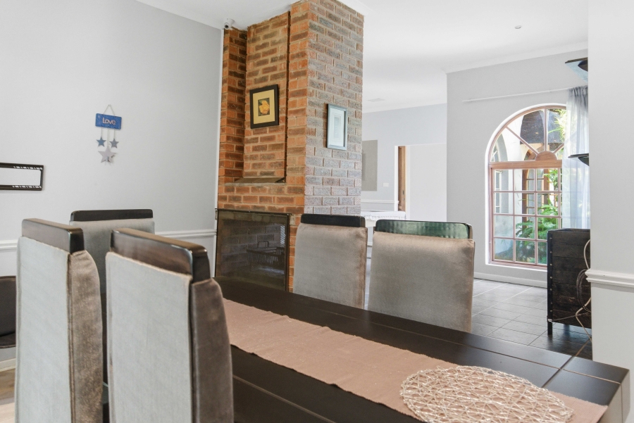 5 Bedroom Property for Sale in Hillcrest Central KwaZulu-Natal