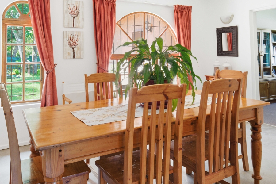 5 Bedroom Property for Sale in Hillcrest Central KwaZulu-Natal