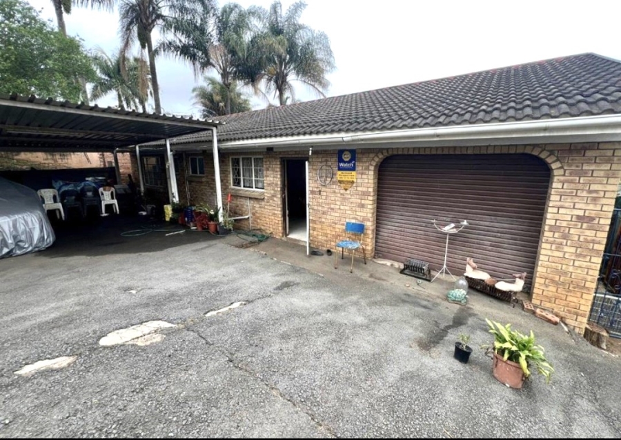 3 Bedroom Property for Sale in Samanaville KwaZulu-Natal