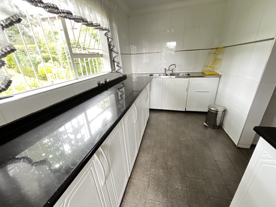 4 Bedroom Property for Sale in Montrose KwaZulu-Natal