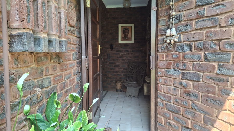 3 Bedroom Property for Sale in Amanzimtoti KwaZulu-Natal