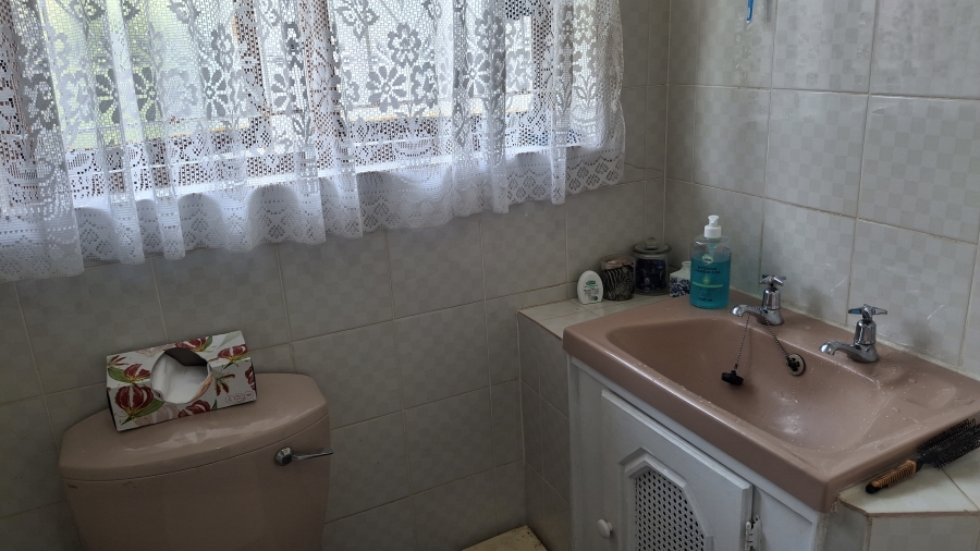 3 Bedroom Property for Sale in Amanzimtoti KwaZulu-Natal