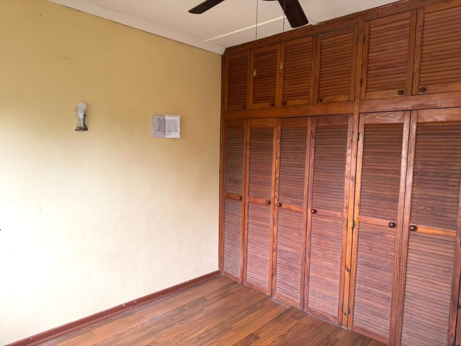 3 Bedroom Property for Sale in Umkomaas KwaZulu-Natal