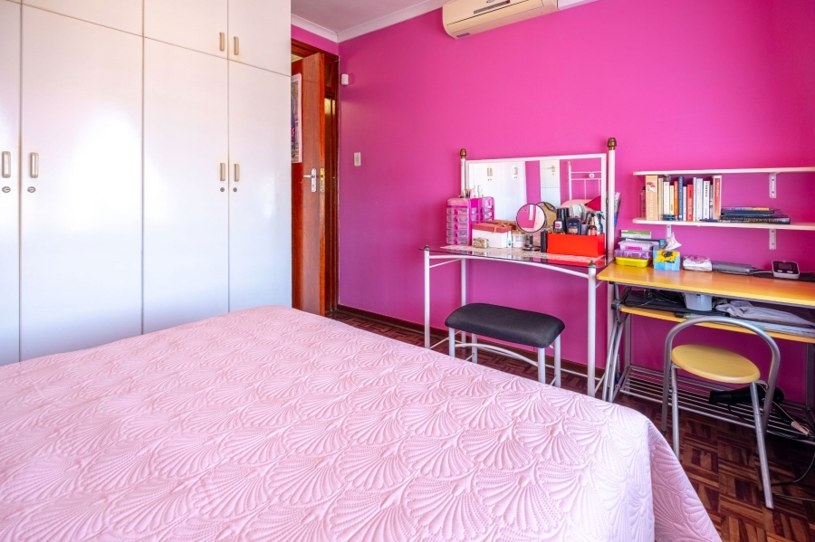 3 Bedroom Property for Sale in Isipingo Hills KwaZulu-Natal