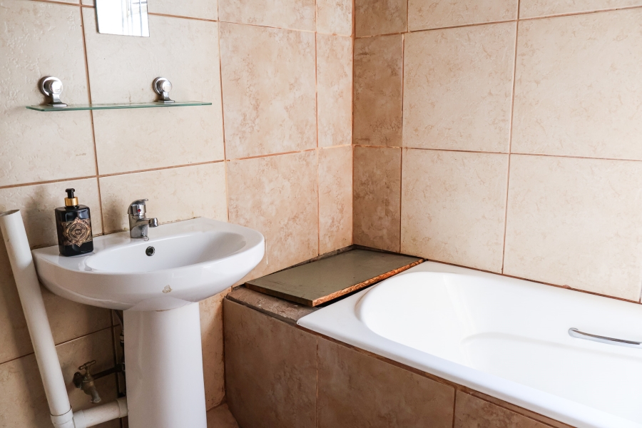 2 Bedroom Property for Sale in Scottsville KwaZulu-Natal