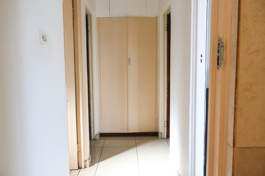 2 Bedroom Property for Sale in Scottsville KwaZulu-Natal