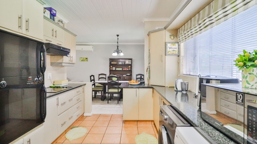 3 Bedroom Property for Sale in Prestbury KwaZulu-Natal