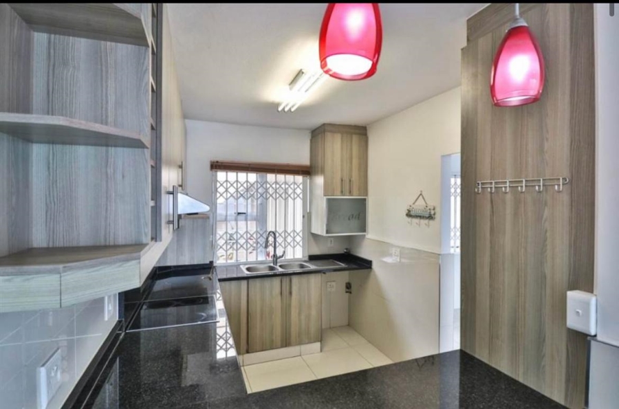 To Let 3 Bedroom Property for Rent in Bluff KwaZulu-Natal