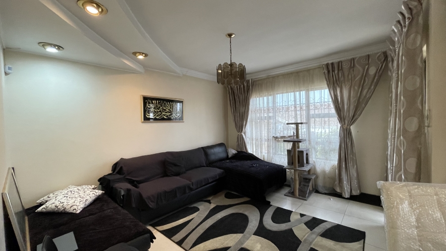 3 Bedroom Property for Sale in Mountain Rise KwaZulu-Natal