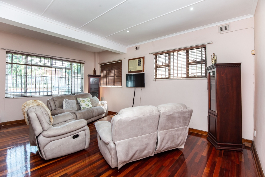 4 Bedroom Property for Sale in Glenwood KwaZulu-Natal