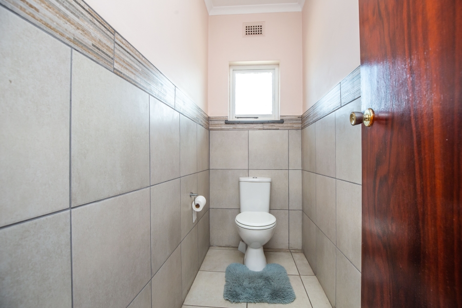 4 Bedroom Property for Sale in Glenwood KwaZulu-Natal