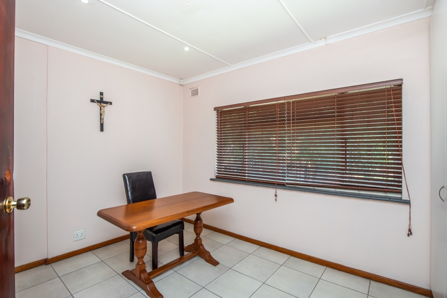 4 Bedroom Property for Sale in Glenwood KwaZulu-Natal