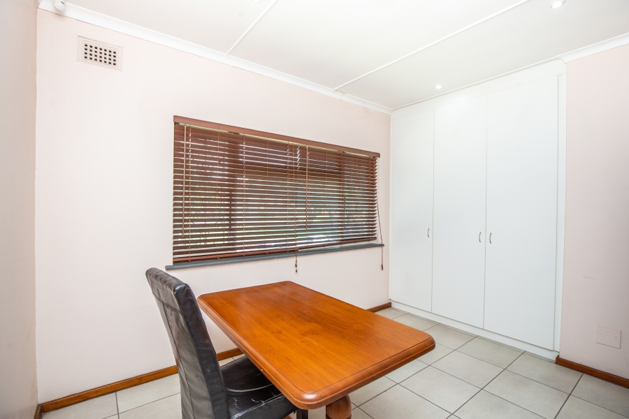 4 Bedroom Property for Sale in Glenwood KwaZulu-Natal