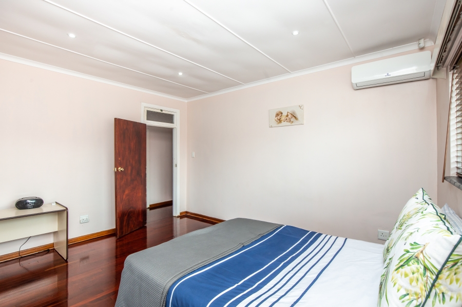 4 Bedroom Property for Sale in Glenwood KwaZulu-Natal