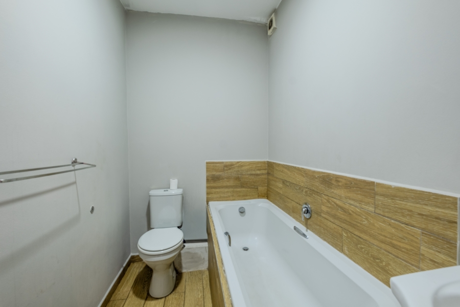 2 Bedroom Property for Sale in Park Hill KwaZulu-Natal