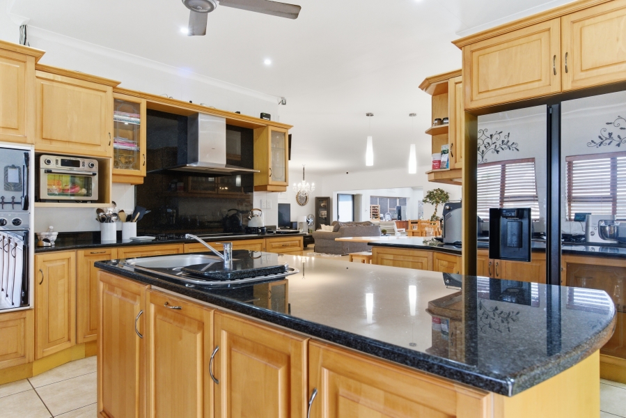 9 Bedroom Property for Sale in Pennington KwaZulu-Natal