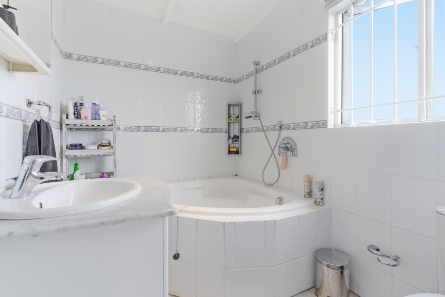 9 Bedroom Property for Sale in Pennington KwaZulu-Natal